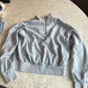 Brandy Melville crude echo with quarter zip up, blue